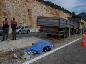 ANTALYA'DA KORKUNÇ İNTİHAR