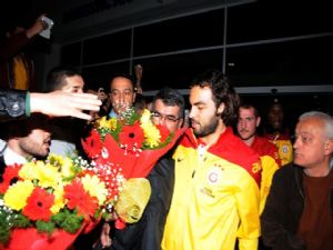 GALATASARAY'A ANTALYA'DA COŞKULU KARŞILAMA