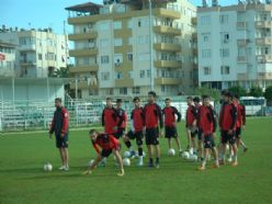 MANAVGAT BELEDİYESPOR KÖTÜ GİDİŞE ‘DUR’ DİYECEK !