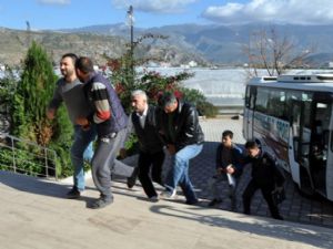 ANTALYA'DA KUNDAKÇILAR YAKALANDI