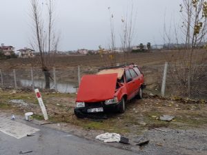 MANAVGAT'TA KAZA: 4 YARALI