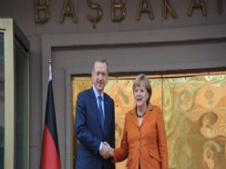 BAŞBAKAN ERDOĞAN ve MERKEL GÖRÜŞMESİ