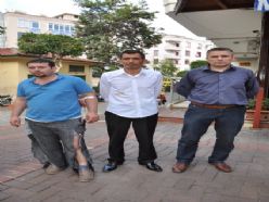 ALANYA’DA RESTORANDA BIÇAKLI KAVGA  3 YARALI