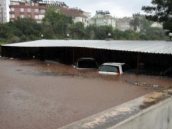 ANTALYA 'DA BAŞARISIZ BELEDİYECİLİK !